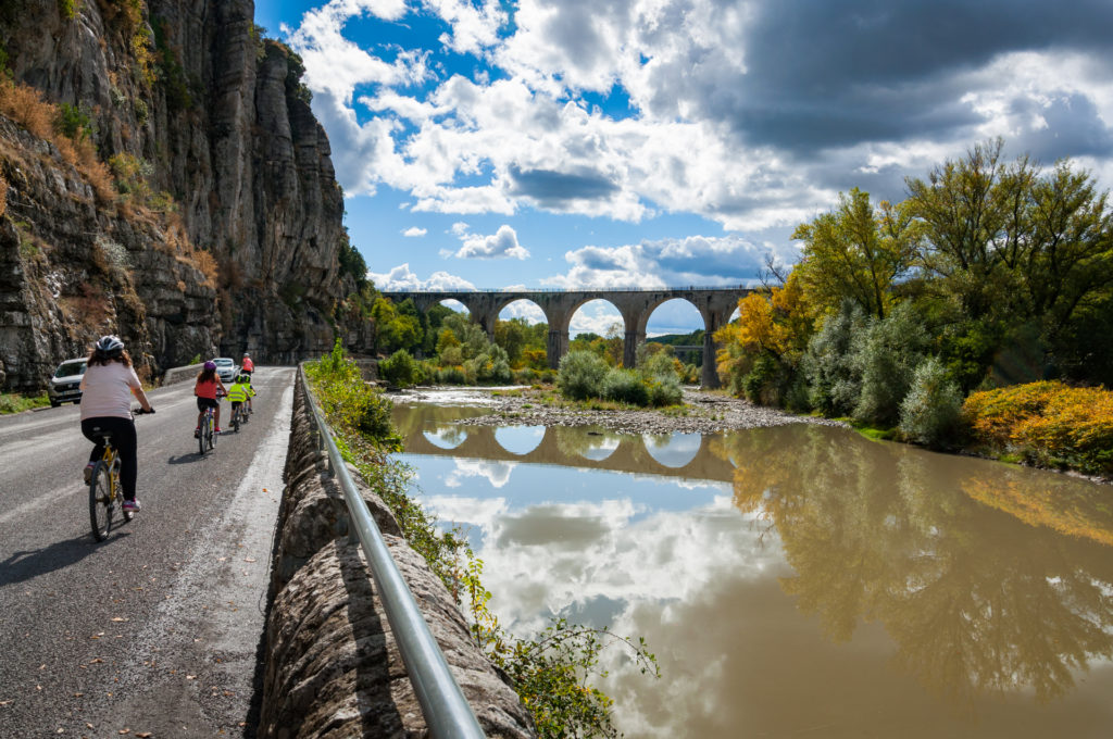 séjours randonnée vélo en Ardèche